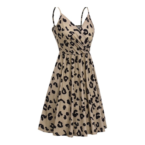 | newshows | NWT Leopard Swing Sundress with Pockets SM - Picture 2 of 7